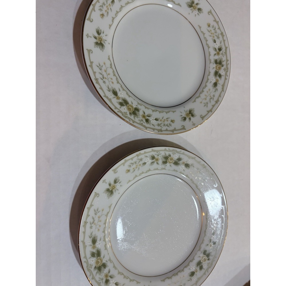 Vintage Fine China of Japan Waverly 3901 Bread and Butter Plates 6.5" - set of 2